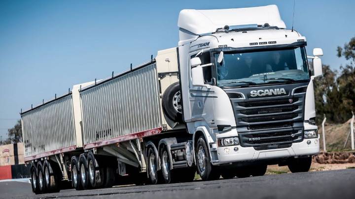 Qué son los camiones bitrenes: una revolución en el transporte de carga