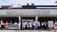 Trabajadores del Garrahan encabezan una caravana a Olivos para reclamar la implementación de la ley de Emergencia Pediátrica
