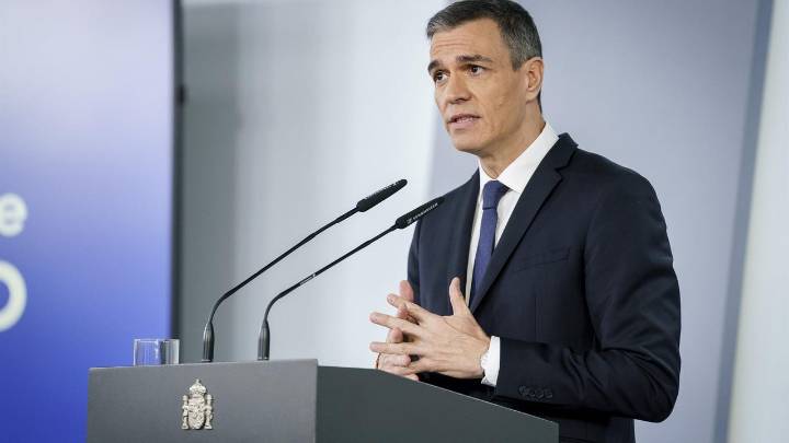 Sánchez elude concretar el huso horario que regirá en España a partir de 2026