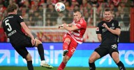 Struggling Gladbach's new sporting director keeps faith in replacement coach despite another loss