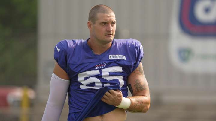 2 Bills players return from suspensions. Here's why they were banned