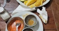Parejita fue a comer a Campo Quijano y se sorprendieron con los precios
