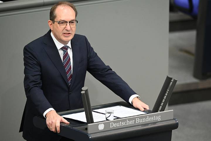 Germany close to deal with Taliban on Afghan deportations