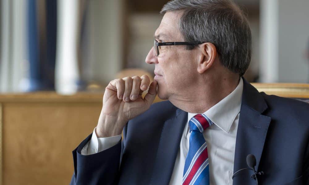 Canciller cubano acusa de “lacayunos” a países que votaron en contra de resolución ONU