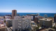 El riesgo de burbuja inmobiliaria asoma en Canarias y Baleares