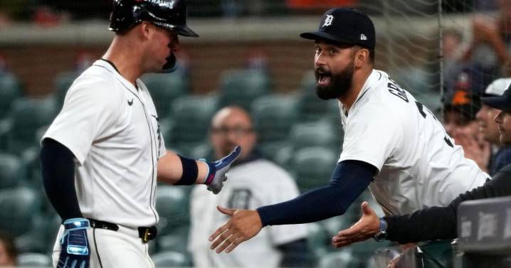 Tigers need to find offense before time runs out in the AL Division Series