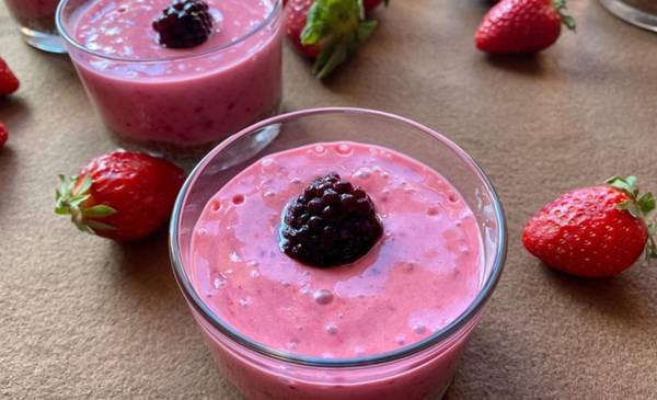 Receta de gelatina de yogur, fresca y deliciosa para el verano