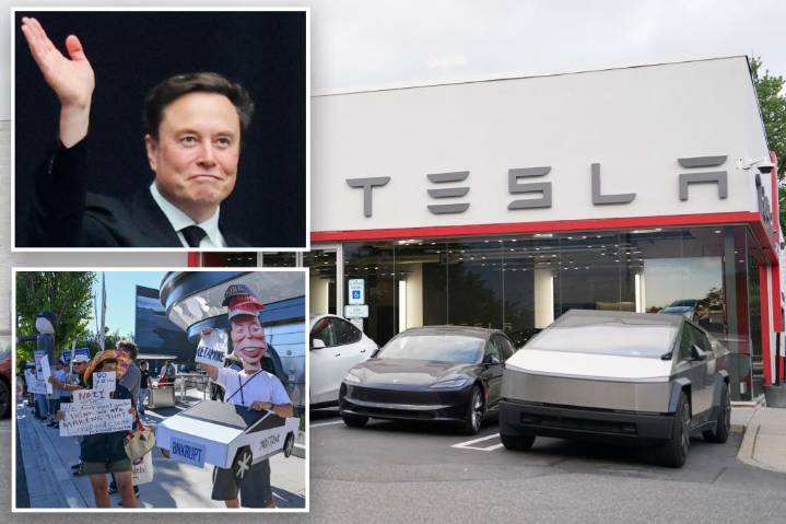 Critics of $1 trillion pay for Elon Musk are 'corporate terrorists,' Tesla CEO says