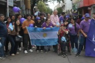 Militantes de La Libertad Avanza coparon el centro de Santiago del Estero ante la llegada de Javier Milei