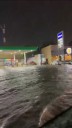 Lluvia provoca caos vial por severos encharcamientos en Cancún