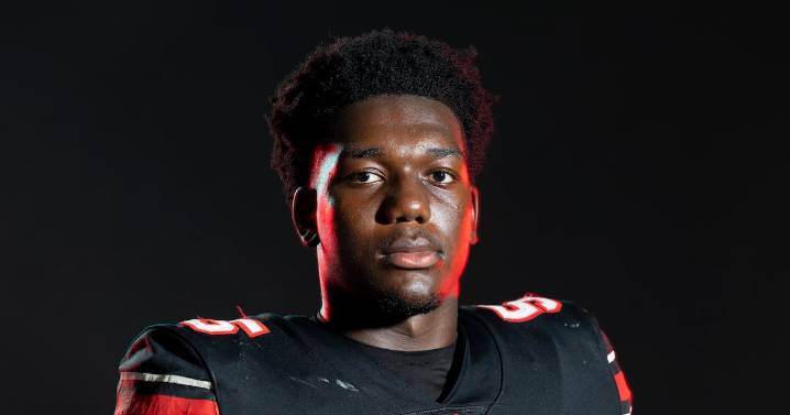 AJC Super 11 player, UGA commit out for season with fractured hip