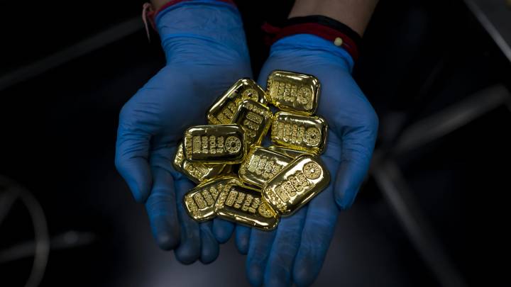 Indians spend up to $11 billion on gold this Diwali