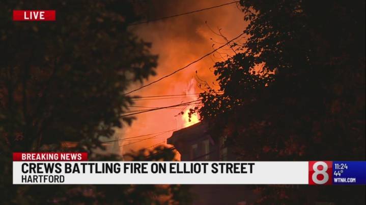 Crews respond to working fire in Hartford