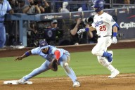 Los Azulejos quedan a una victoria de conquistar la Serie Mundial