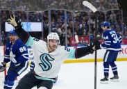 Deadspin | Kraken sink Leafs in OT, extend season-opening points streak