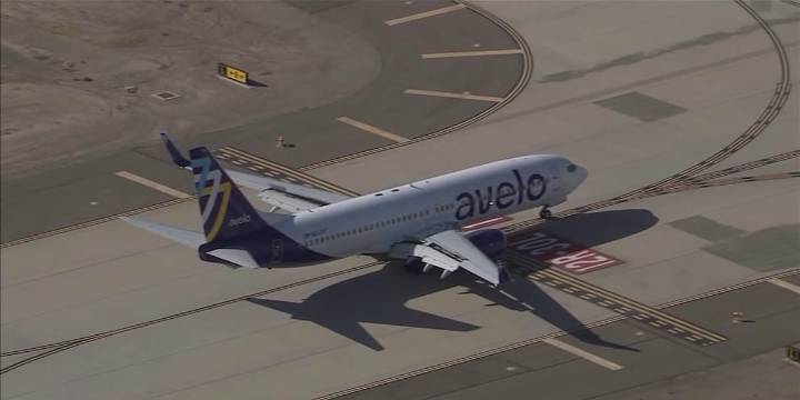 Travelers react to 2 airlines set to stop service at Bradley Airport