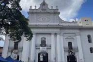 Entre la devoción y el desánimo: así esperan caraqueños la canonización de sus dos santos