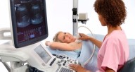 Ecografía mamaria y mamografia son claves para pesquisa de cáncer