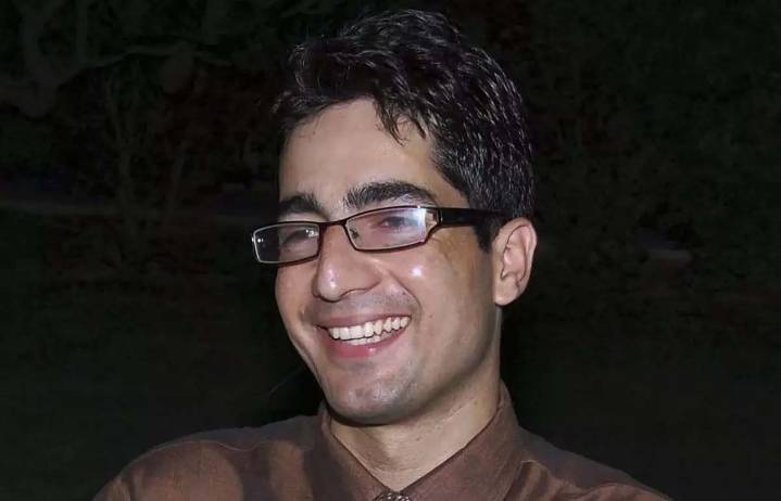 Shah Faesal Among 10 Officers Appointed To Aspirational Blocks In J&K, Ladakh