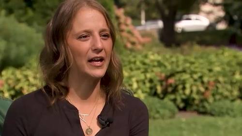 2025 NYC Marathon: Popular running host Ali Feller inspires while on broadcast team amid breast cancer battle