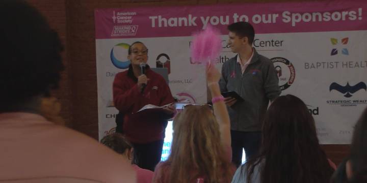 ‘Everyone needs support’: American Cancer Society holds annual fundraiser to fight breast cancer