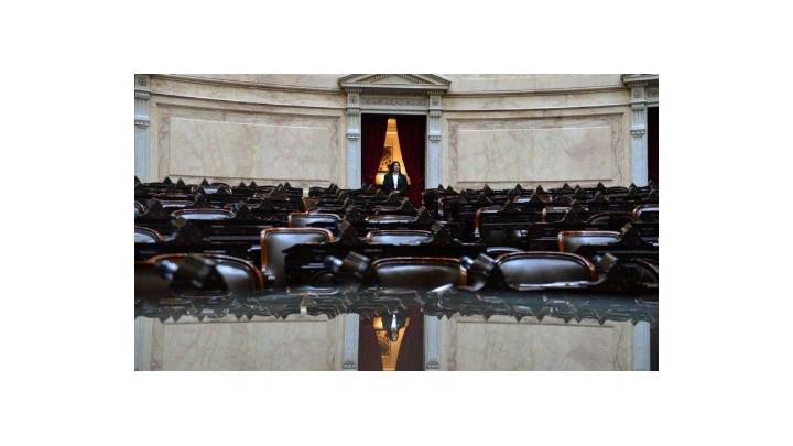 No fue nadie a Diputados: ante las ausencias de Caputo, Lugones y Karina se cayó la sesión por falta de quórum