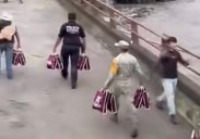 POLÍTICA EXPRÉS | * El uso de bolsas y empaques guindas: cuando la tragedia se tiñe de propaganda