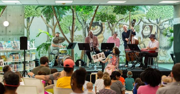 Read Freely with the Richland Library