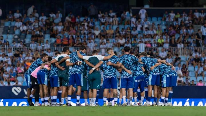 Málaga CF - Deportivo de La Coruña: Redención o derrumbe