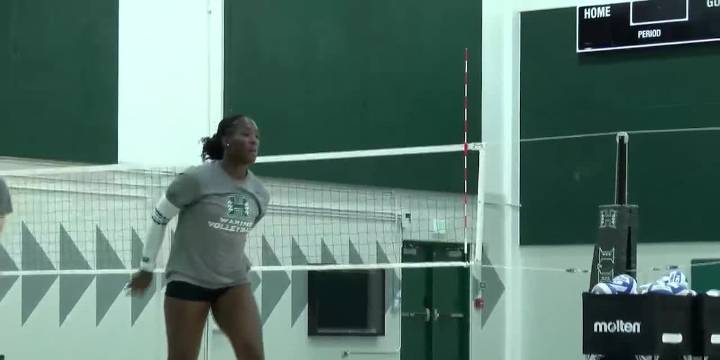 Injury sidelines another ‘Bows player as team hits the road