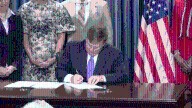 Reeves signs order to reestablish Presidential Fitness Test in Mississippi schools