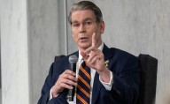 China quiere dañar la economía global, dice jefe del Tesoro de Estados Unidos