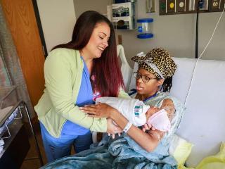 UMMC Madison expands women’s care with new midwifery clinic