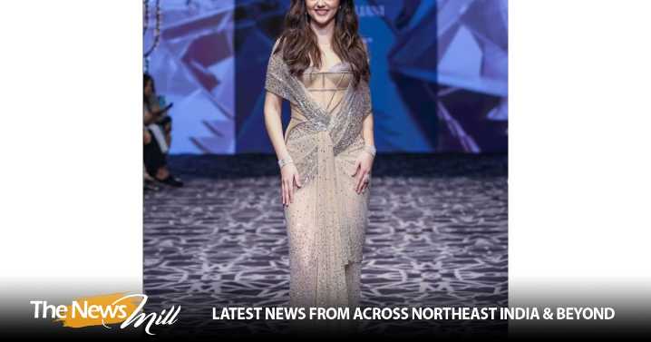 ‘Saiyaara’ fame Aneet Padda adds charm to Lakme Fashion Week grand finale, dazzles in Tarun Tahiliani’s outfit