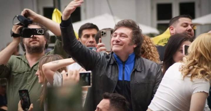 En medio del escándalo con Espert, Javier Milei viaja a Entre Ríos y Santa Fe para continuar con la campaña electoral