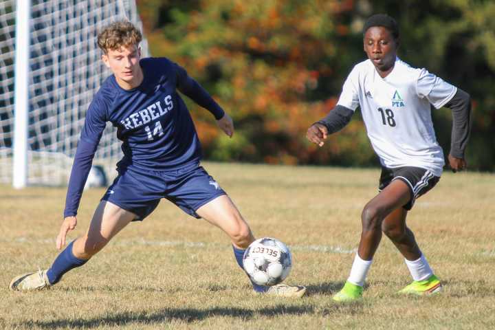Telstar boys soccer stays undefeated against Pine Tree Academy