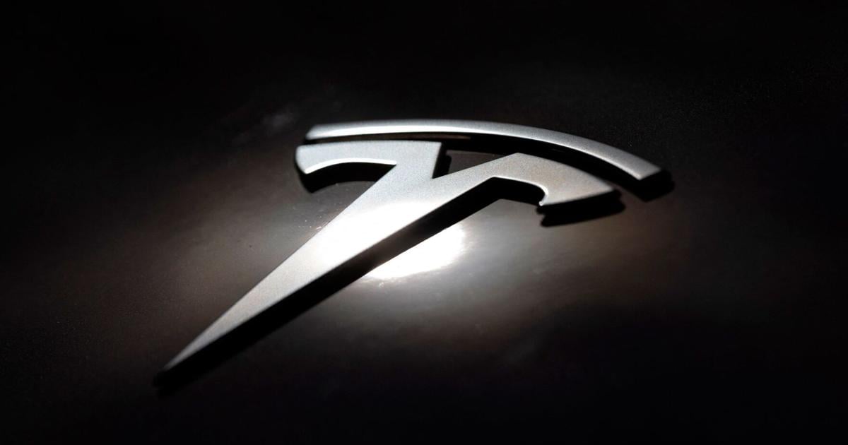Tesla unveils cheaper versions of its Model 3 and Model Y
