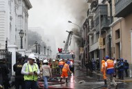 Cuatro bomberos heridos deja siniestro en el Cercado de Lima