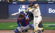 Milwaukee toma ventaja tempranera y vencen 9-3 a Chicago en el juego uno de la Serie Divisional