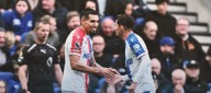 El gol del colombiano Daniel Muñoz no evitó la derrota del Crystal Palace con el Everton