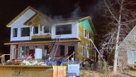 Edmonton police investigating under construction multi-plex fire in Belgravia neighbourhood