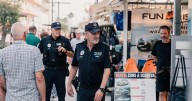 Dañan una decena de coches en un parking subterráneo de Son Servera y roban uno de ellos
