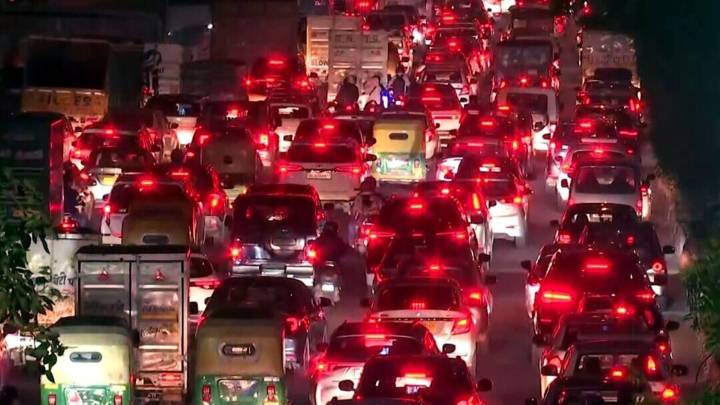 Days before Diwali, Delhi and Gurugram face traffic nightmare