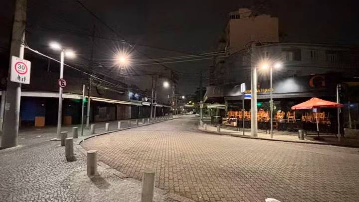 Río de Janeiro vivió una noche fantasma tras una megaoperación policial