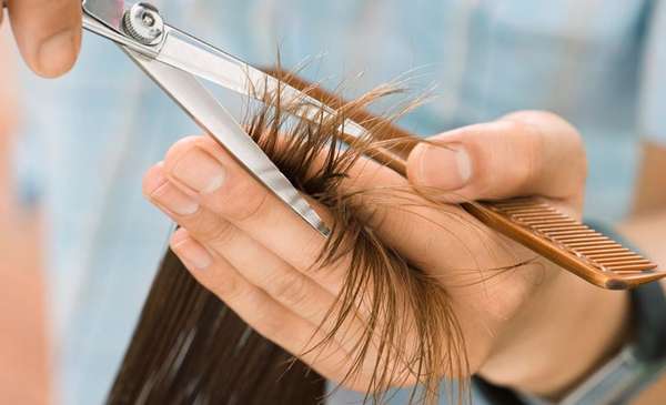 Calendario lunar: los mejores días de noviembre para cortarse el pelo