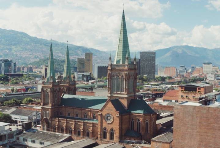 Un barrio de Medellín fue elegido entre los más hermosos del planeta por la revista Time Out