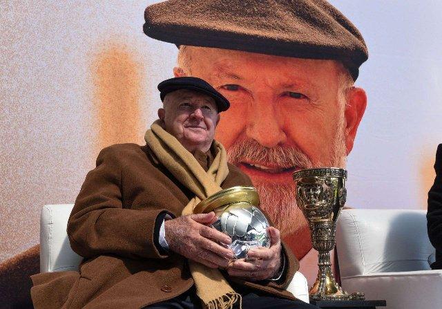 Fallece Manuel Lapuente, leyenda del futbol mexicano, a los 81 años