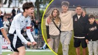 Hijo de Manuel Neira no podía hacer deporte y hoy es campeón con Colo Colo: "Pese a sus operaciones, él tenía un don"