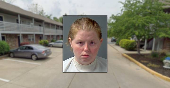 Mom left kids alone at home to visit a man, leading to toddler wandering outside: Cops
