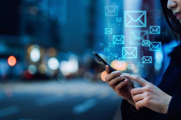 Miss Manners: Are ‘Do not reply’ emails rude?